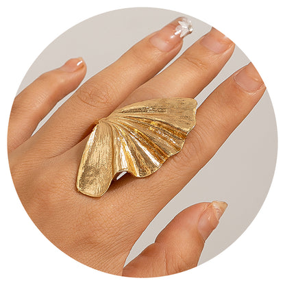Sweet and Cool Ginkgo Leaf Ring, Female Personalized Metal Texture Alloy Leaf Ring